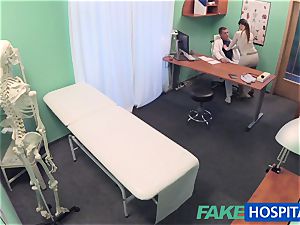 FakeHospital medic gets fabulous patients coochie moist