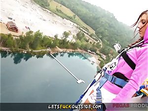 Lane Sisters Outdoor three way with Bungee tutor