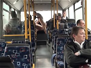 Lindsey Olsen screws her guy on a public bus